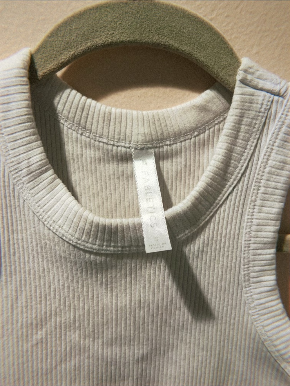 Fabletics White Tank - Picture 2 of 4